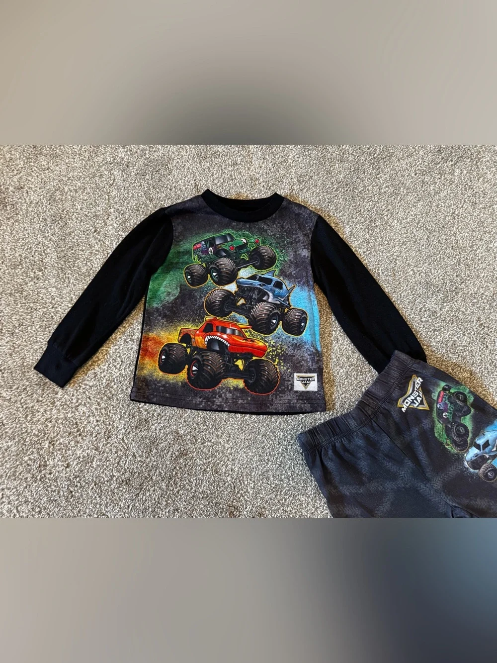 Monster Jam Boys pajama set PJs long sleeve Sz 4 Megalodon Grave Digger Black